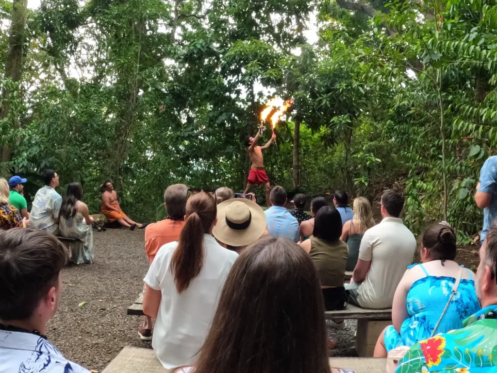 A Hawaiian luau would not be complete without fire dancers. An energetic evening performance featuring traditional Polynesian fireknife dancers at the Nutridge Luau Honolulu.
