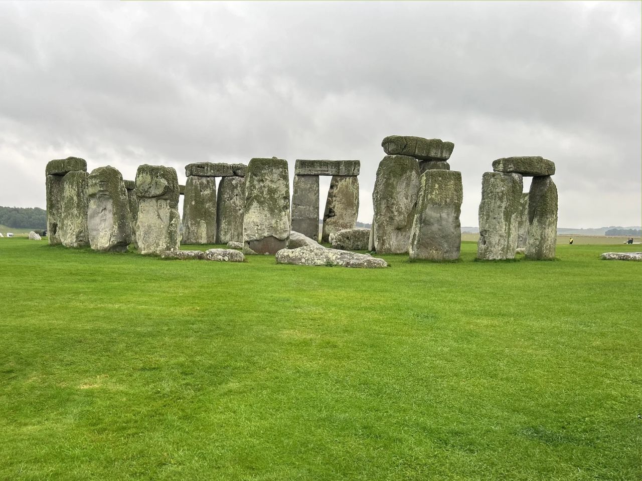 Stonehenge vacation itinerary pros and cons of visiting England's iconic landmark