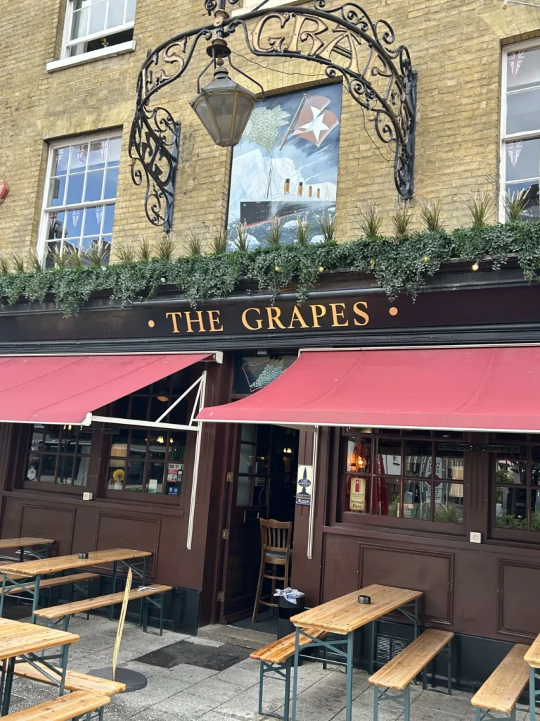 The Grapes Pub in Southampton The front exterior of The Grapes Pub, a historic Titanic crew hangout featured in our Southampton England travel guide.