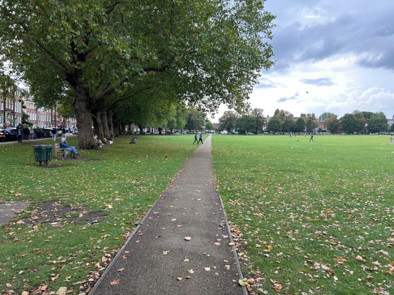 Richmond England Ted Lasso walking guide filming locations London suburb