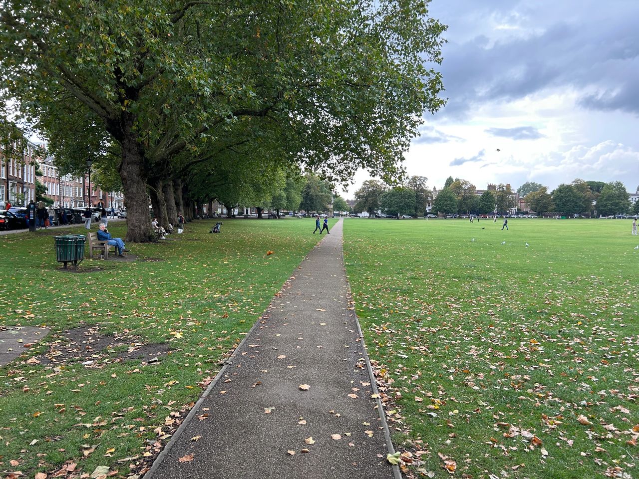 Richmond England Ted Lasso walking guide filming locations London suburb