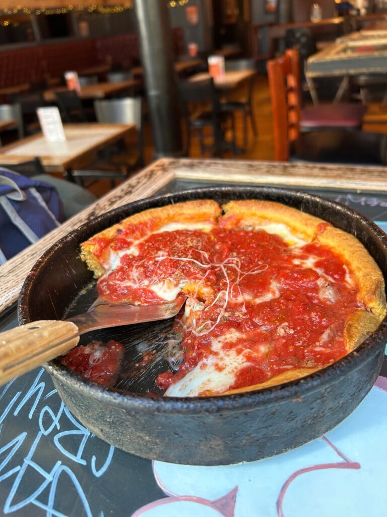Secret Food Tour Chicago mix of good food and history in Illinois