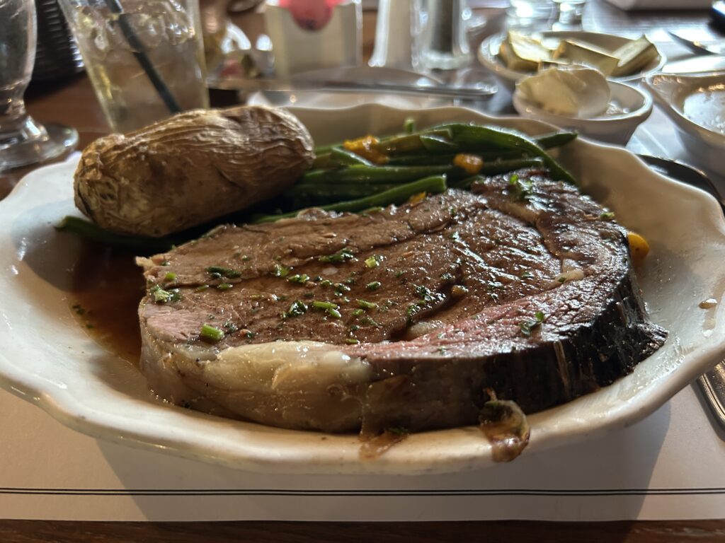 longfellows wayside inn prime rib at sudbury ma