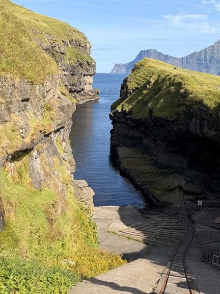 faroe islands cruise gjogv sea gorge at eysturoy